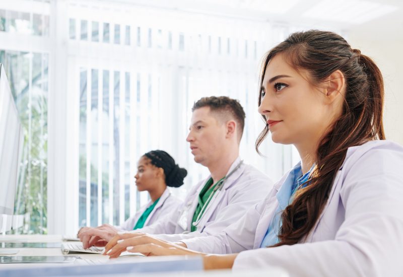 doctors-working-on-computer.jpg